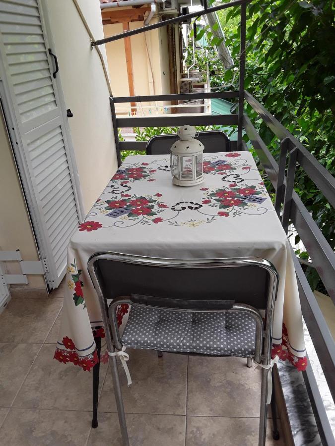 Γιαννουλα Κρετση Hotel Kamena Vourla Luaran gambar