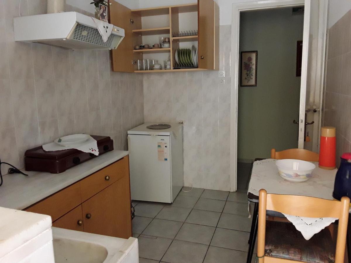 Γιαννουλα Κρετση Hotel Kamena Vourla Luaran gambar